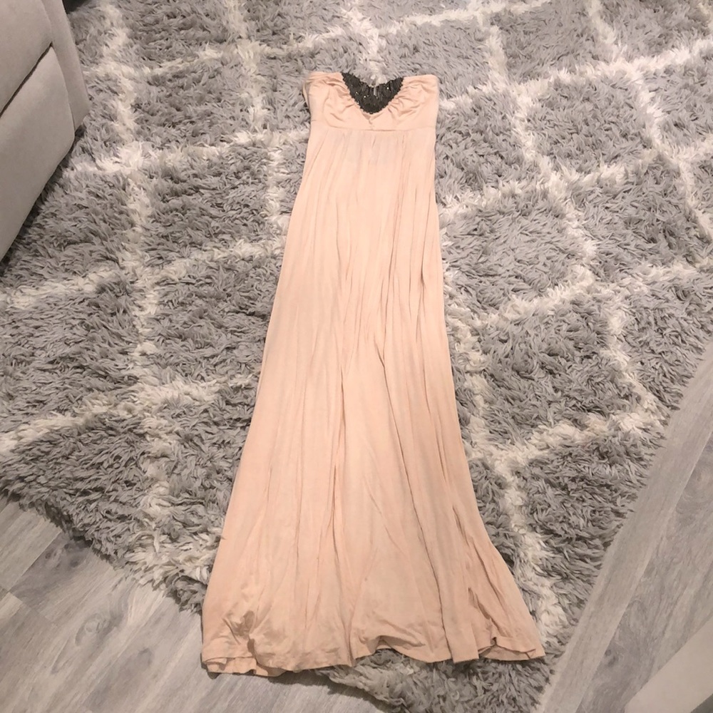 BEBE STRAPLESS MAXI DRESS